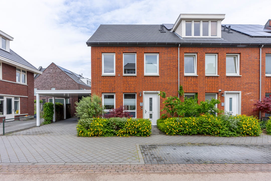 Photo 38 of Honingbesstraat 5