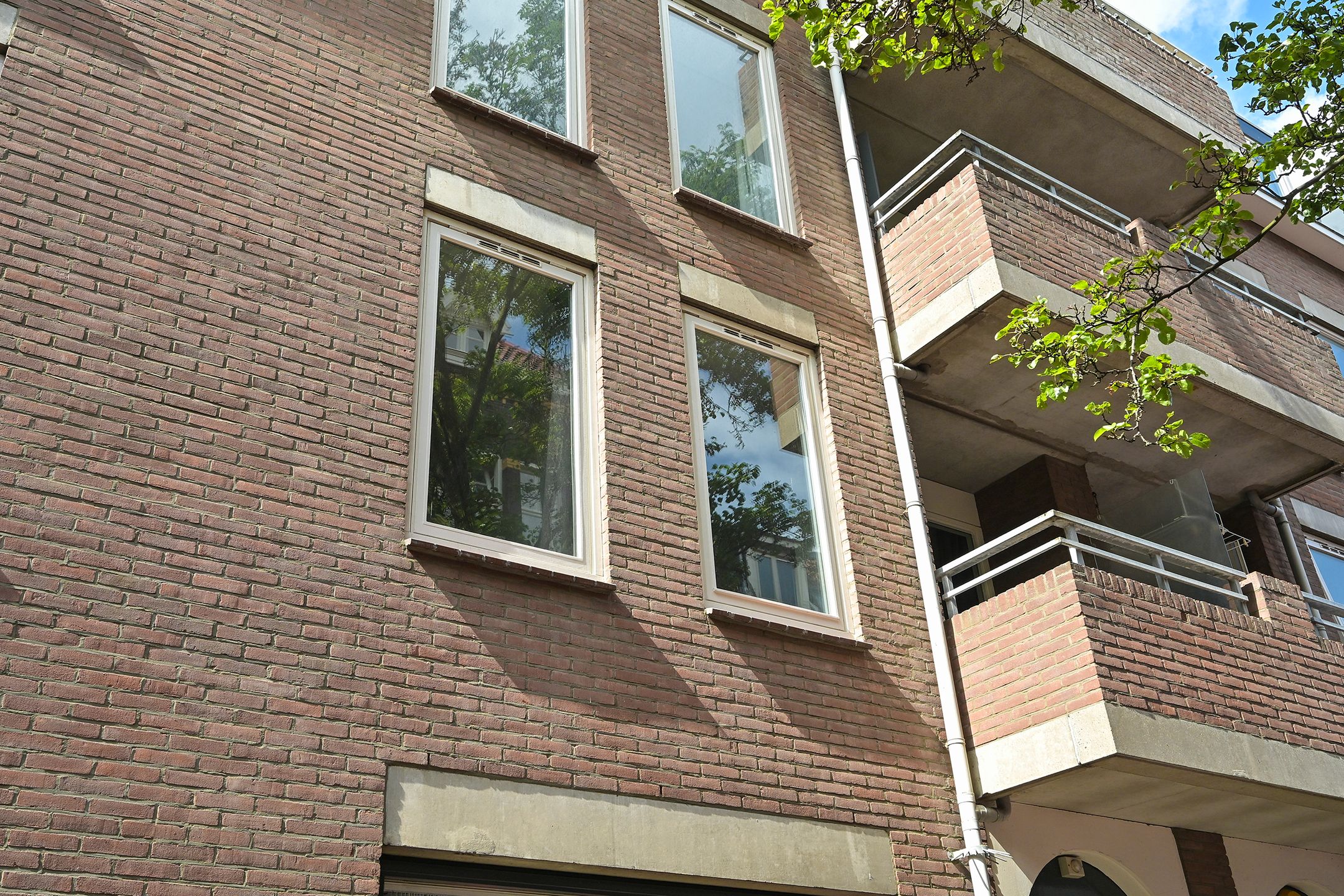 Photo 6 of Kazernestraat 40-A