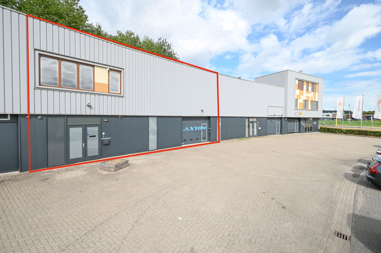 Bekijk foto 1 van Neonweg 174
