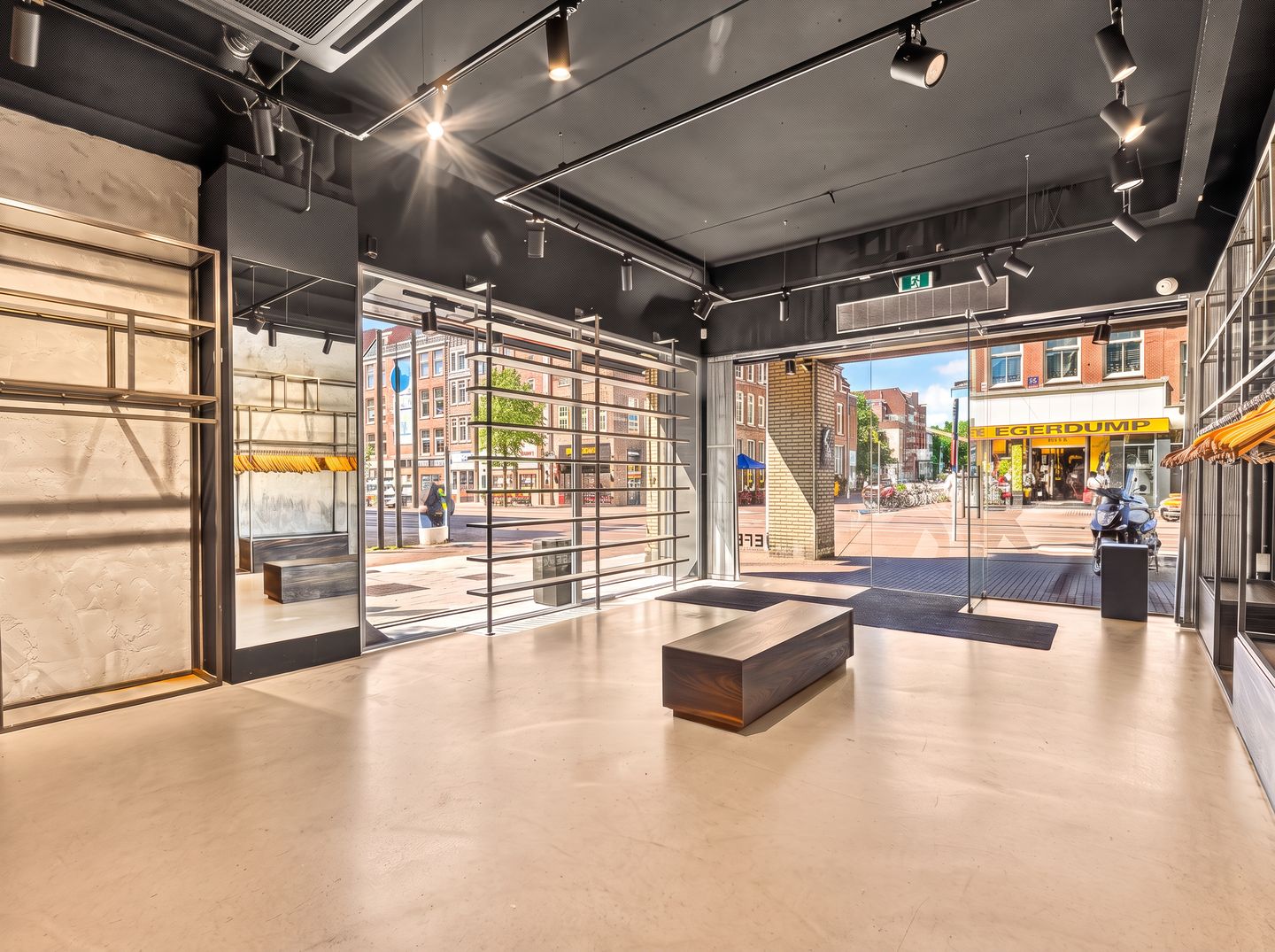 View photo 5 of Kinkerstraat 105
