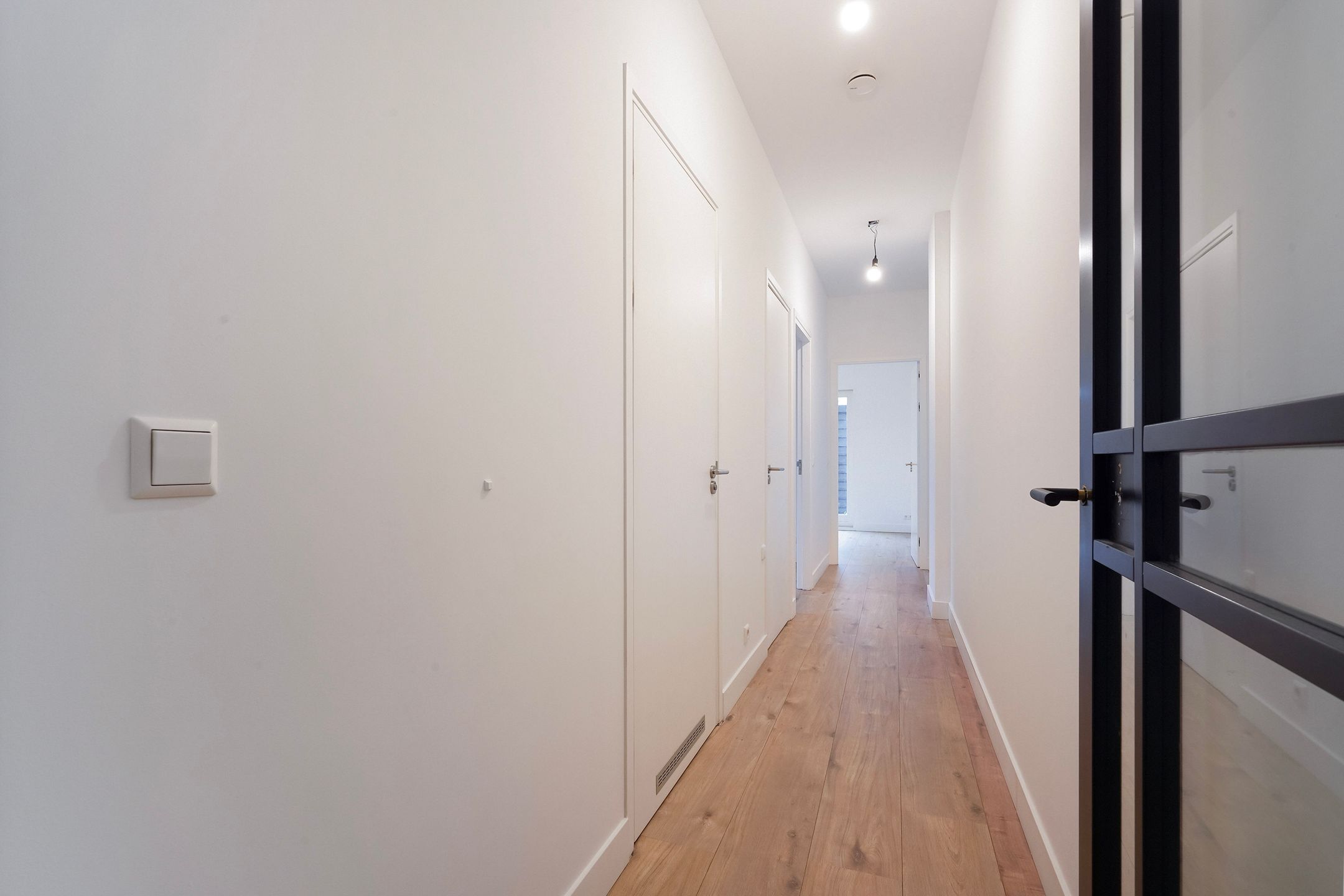 Photo 21 of 2e De Carpentierstraat 244