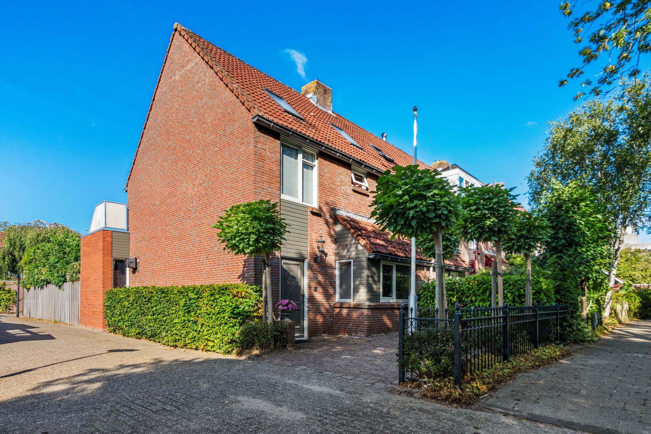 Van Ravelingenstraat 2 