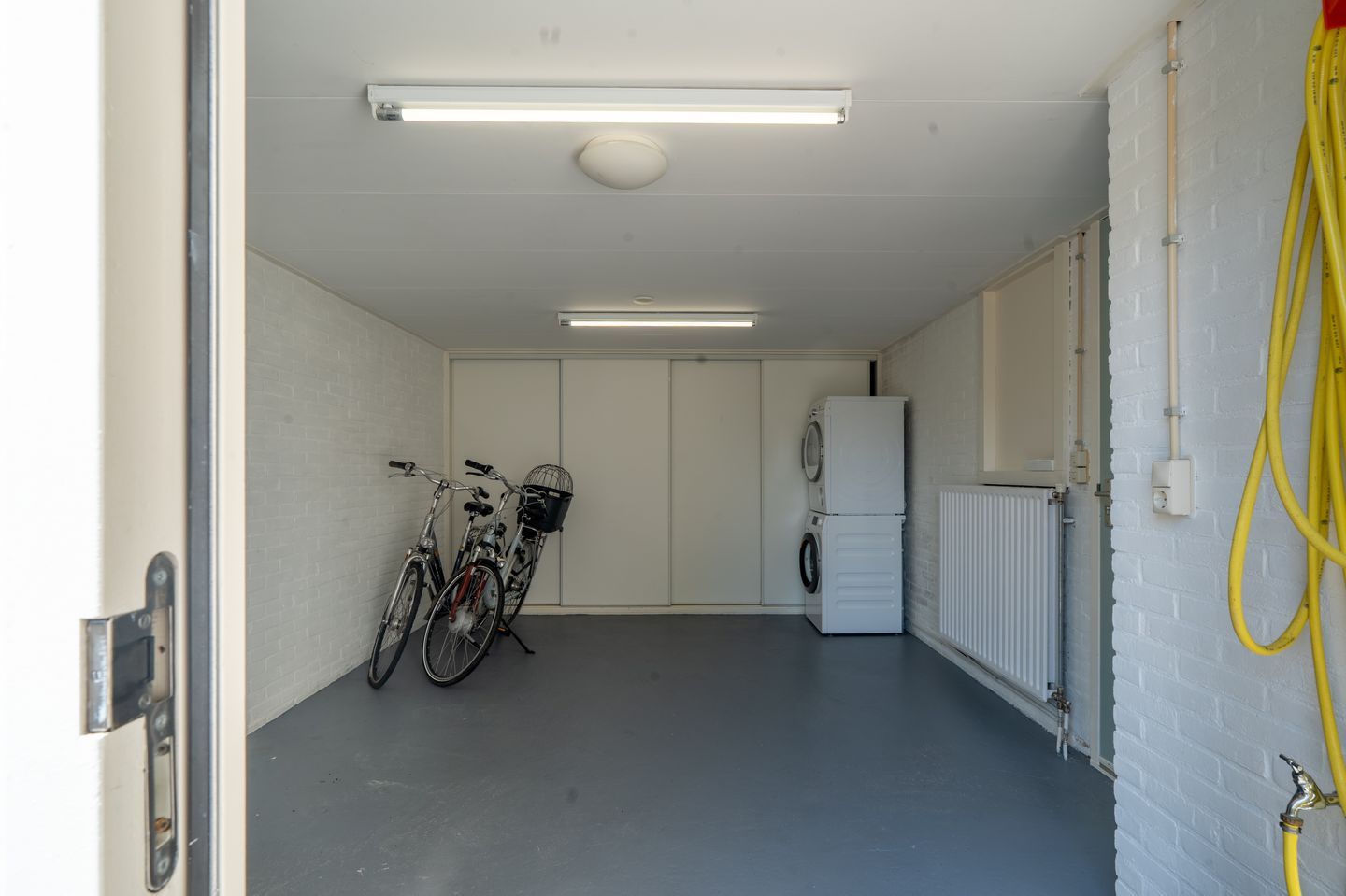 Photo 19 of Zweedijkseweg 33