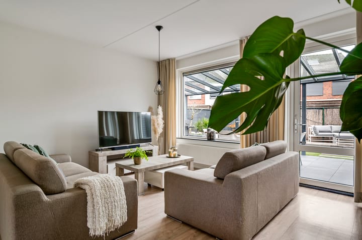 Hoekwoning te koop: Schoolpad 103, Roermond