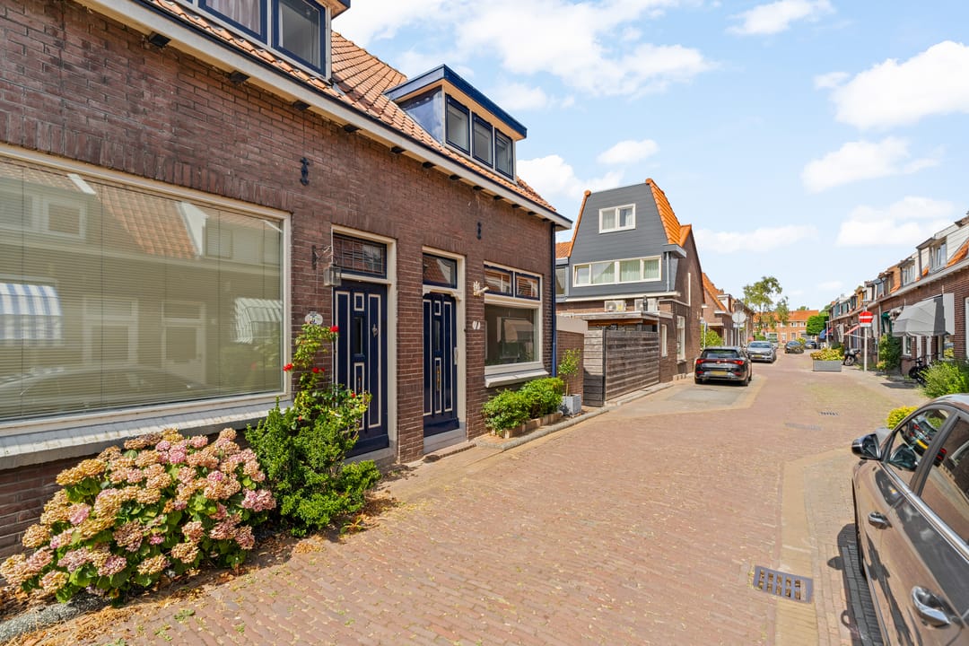 Photo 26 of Frederik Hendrikstraat 7