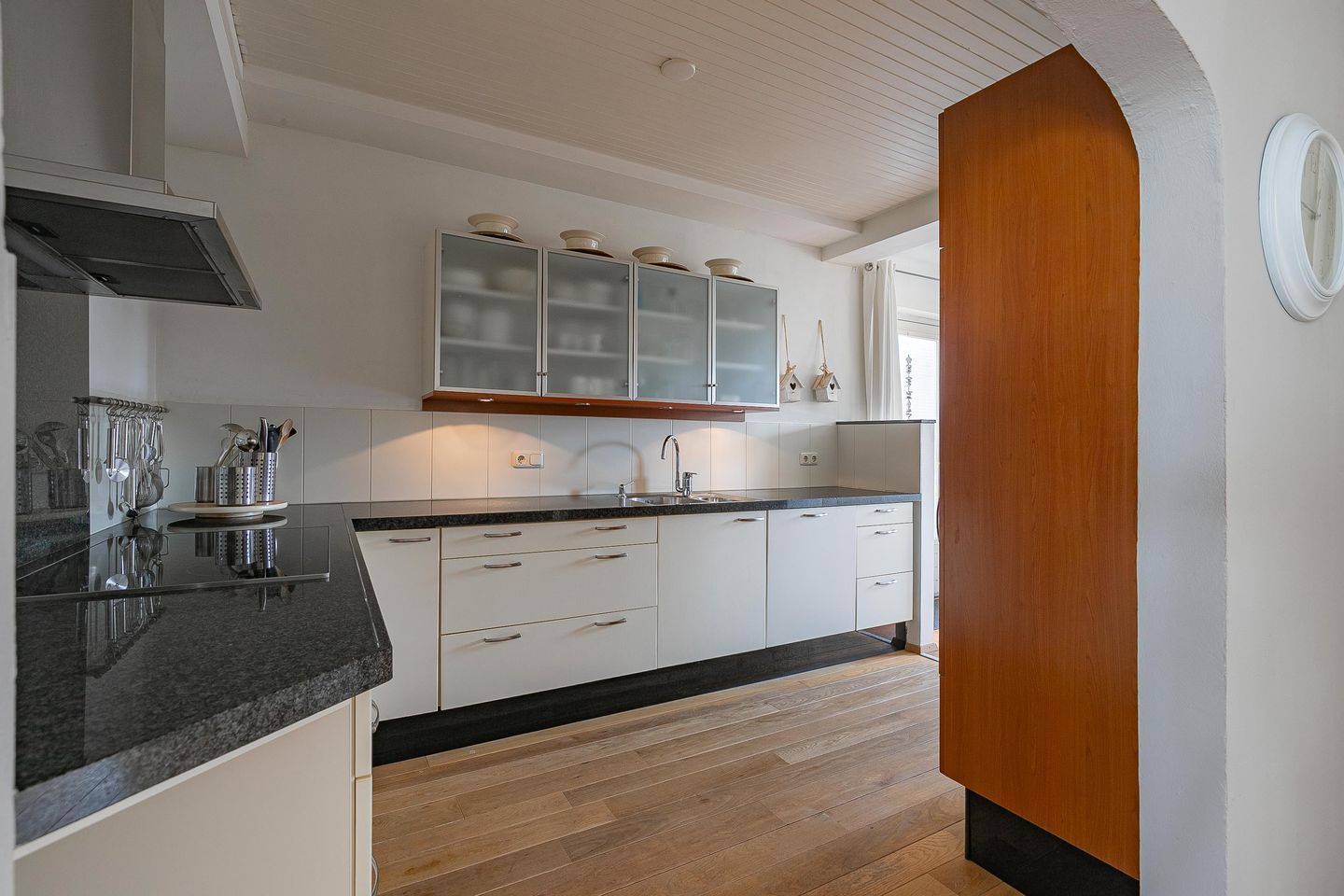 Photo 5 of Valkenburgerstraat 34