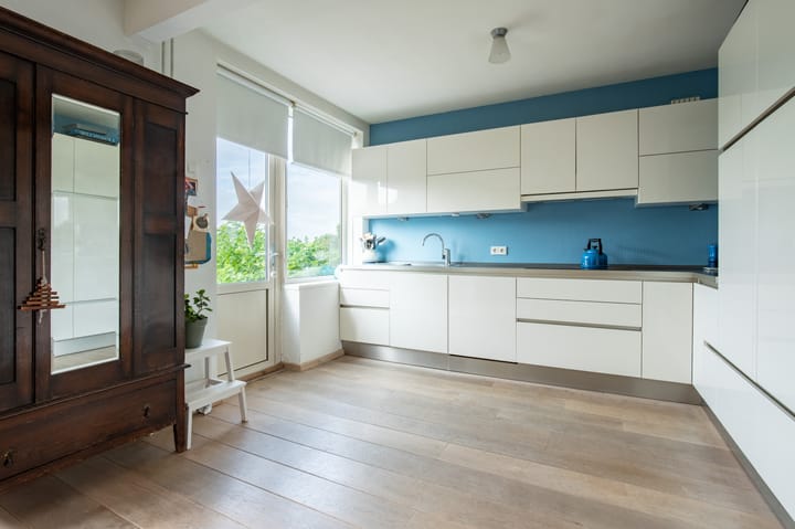 Twee-onder-één-kap te koop: Merovingenstraat 2, Simpelveld