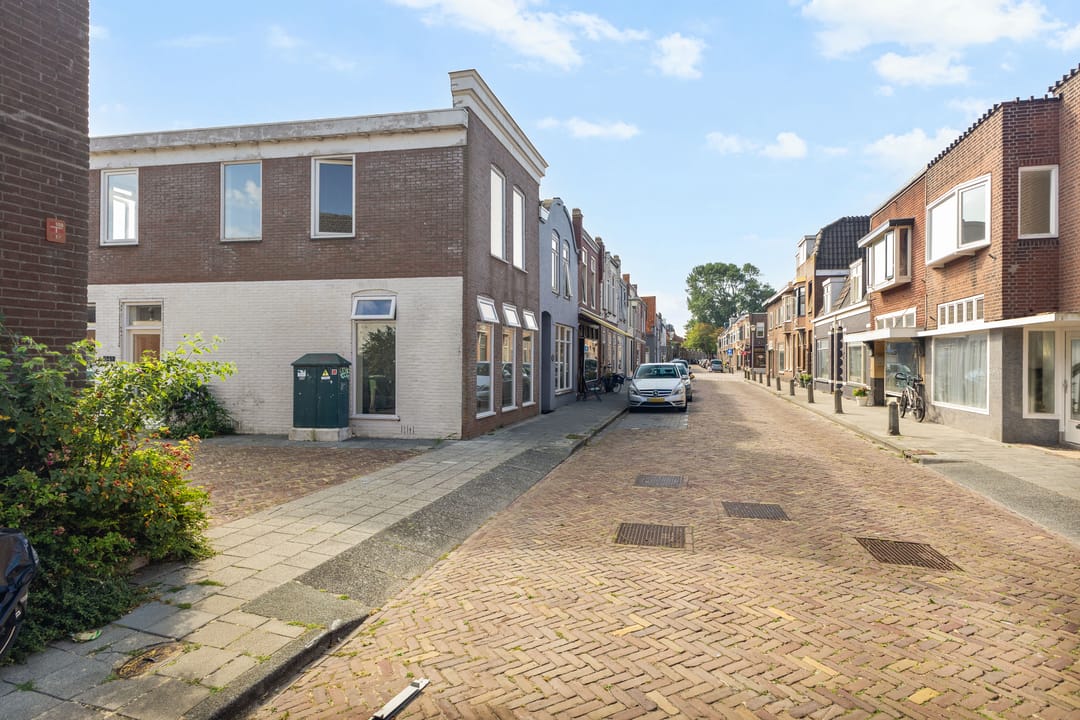 Photo 2 of De Ruijterstraat 34-B