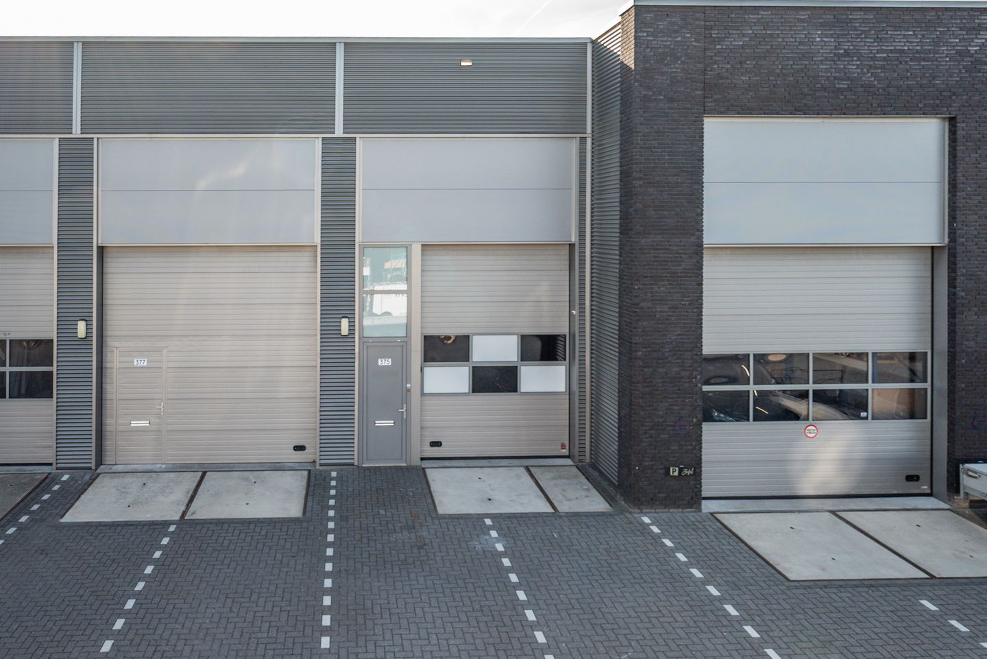 Bekijk foto 1 van Dorsvloerweg 375