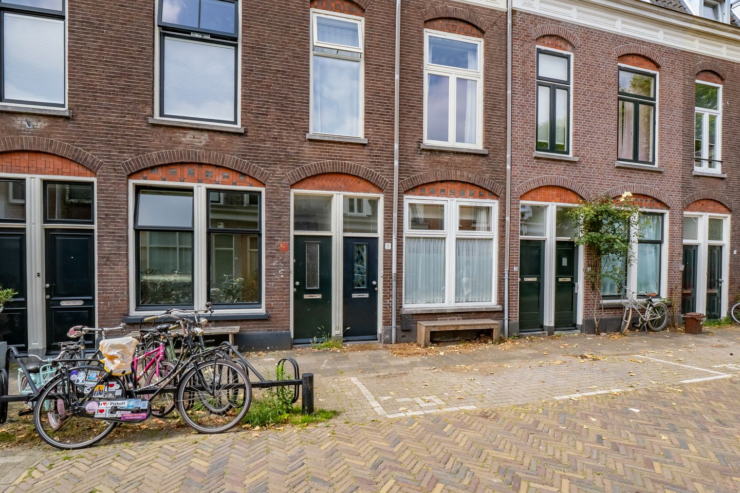 Foto 1 van Bloemstraat 5