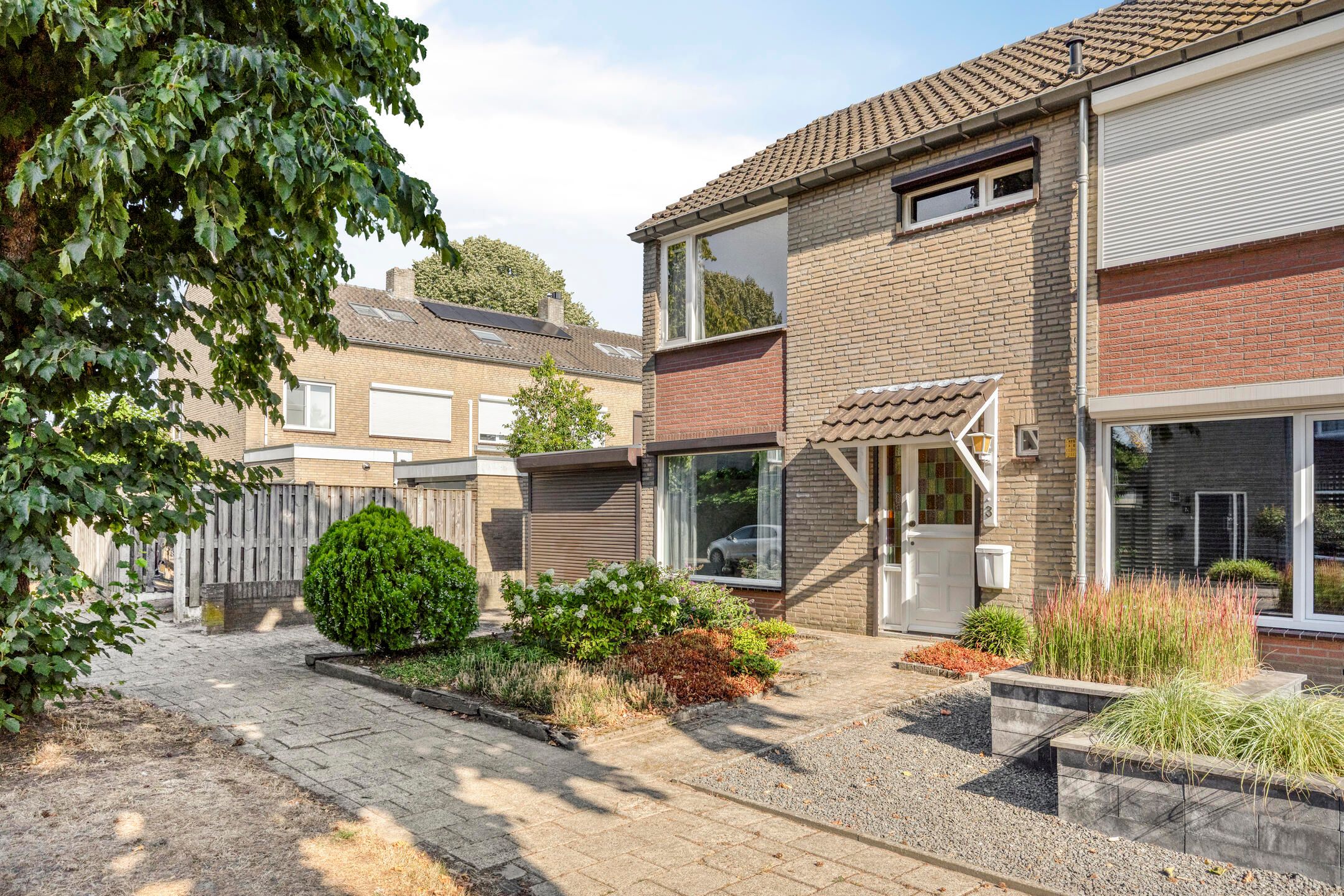 Photo 6 of Paulinestraat 3