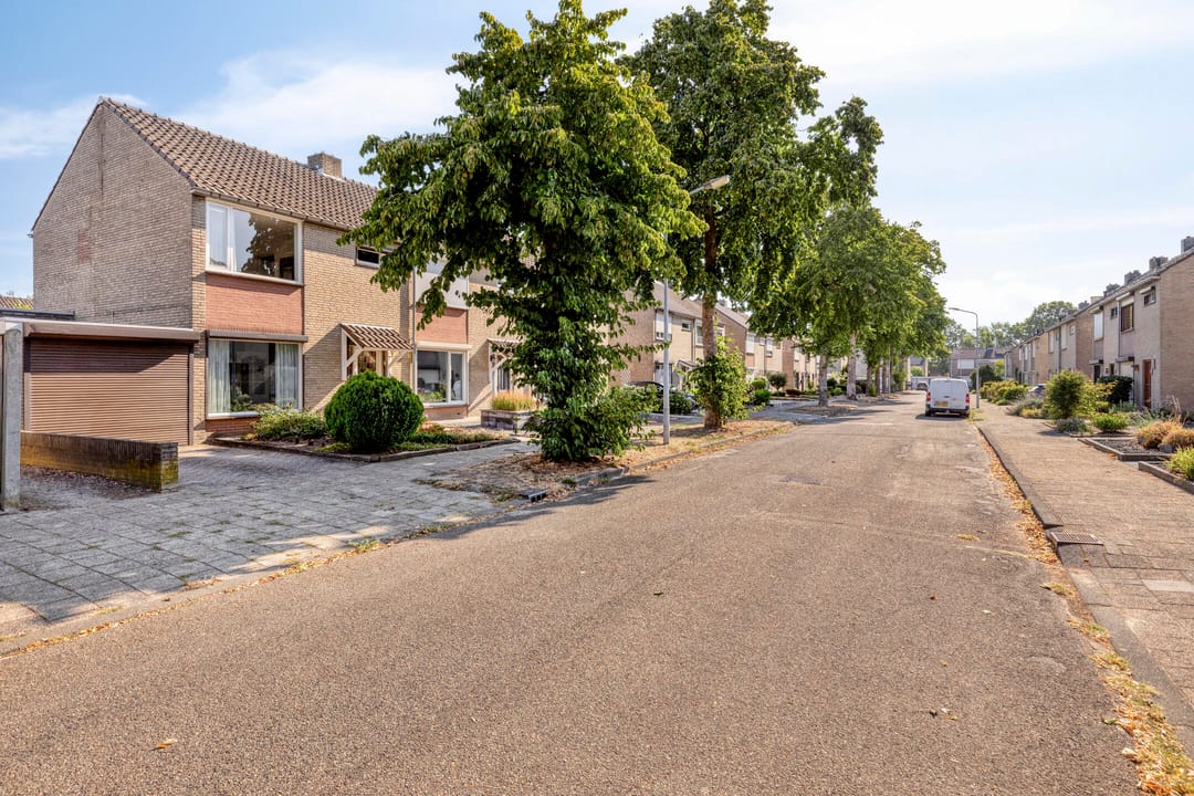 Photo 43 of Paulinestraat 3