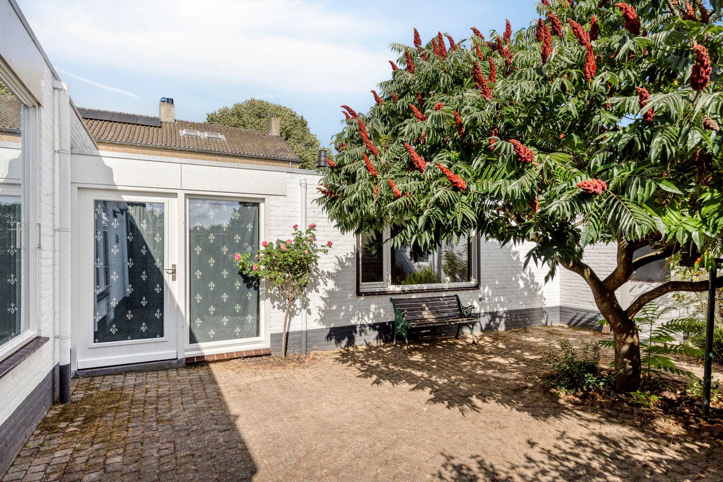 Photo 40 of Paulinestraat 3
