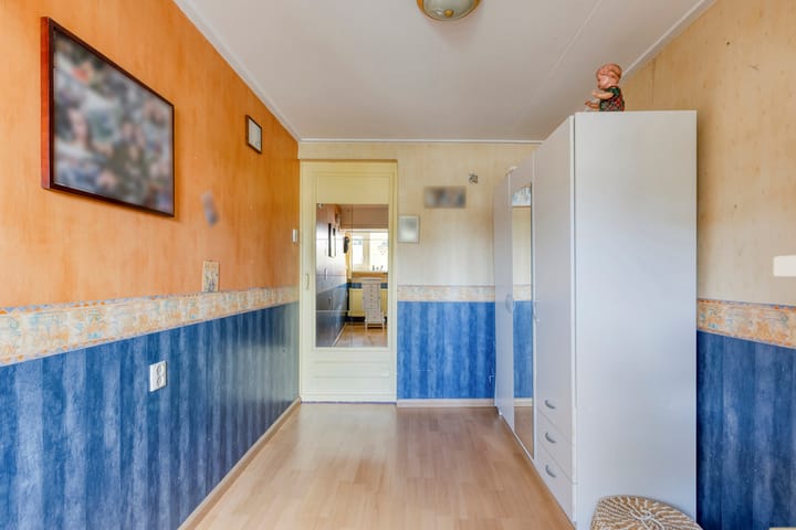 Tussenwoning te koop: Antwerpsestraatweg 93, Bergen Op Zoom
