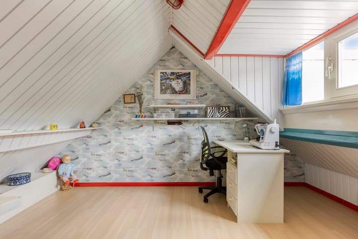 Tussenwoning te koop: Antwerpsestraatweg 93, Bergen Op Zoom