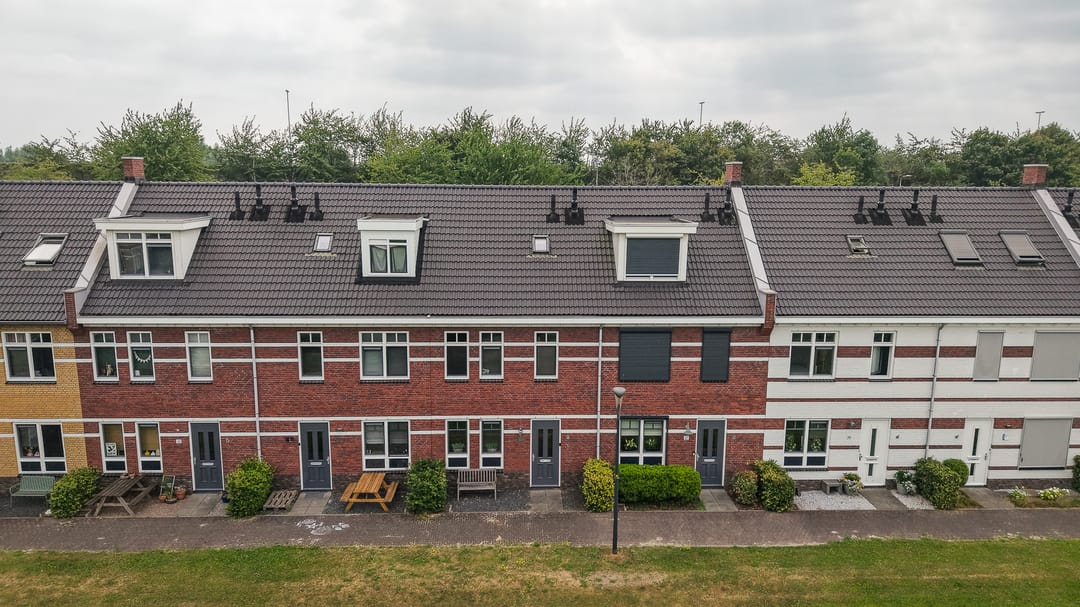 Foto 41 van Tinbergenplantsoen 35