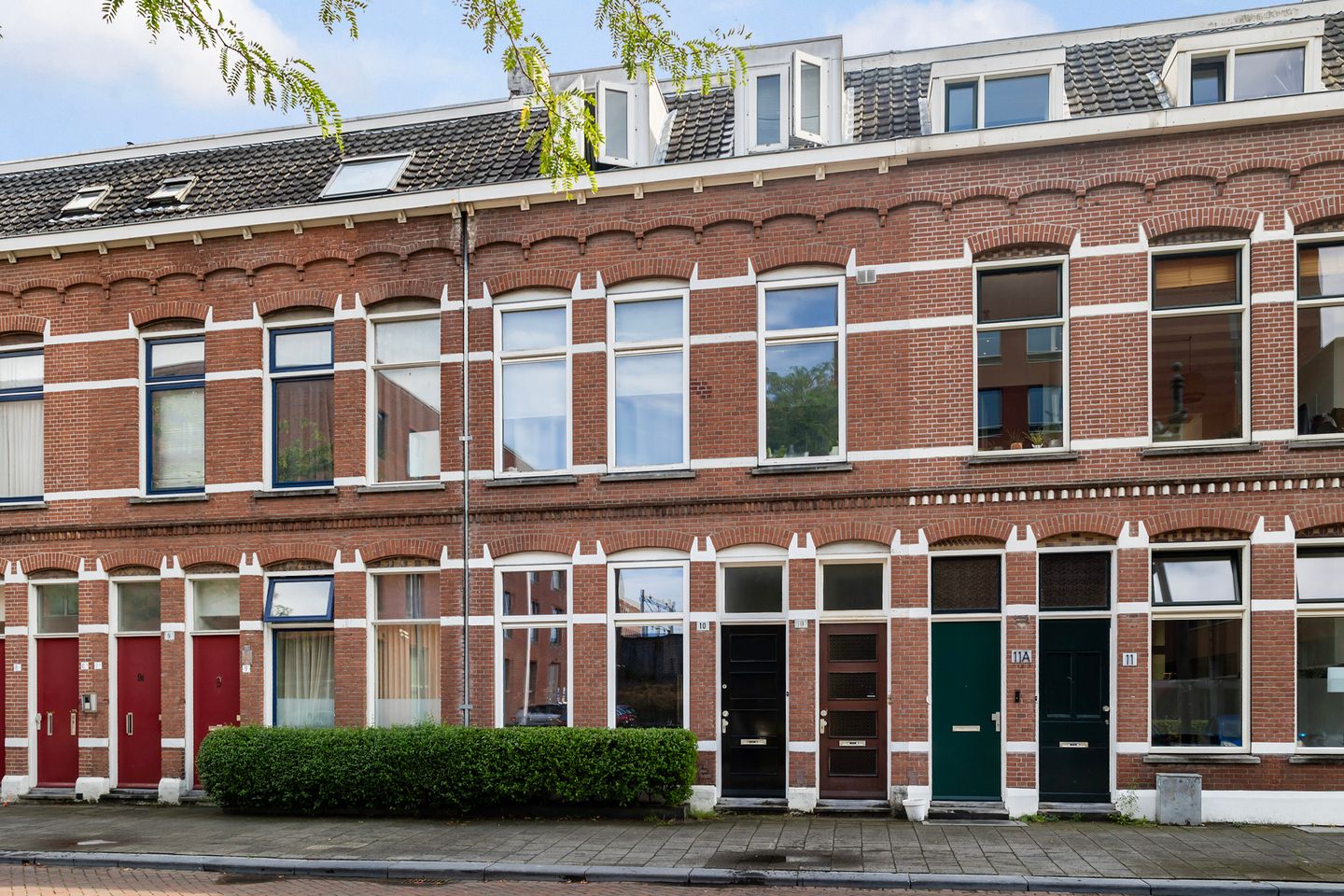 Foto 1 van Spoorstraat 10