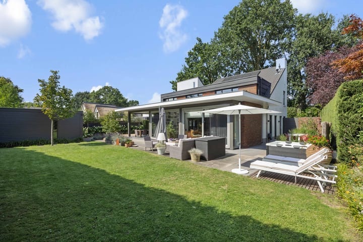 Foto 2 van Heirust 3