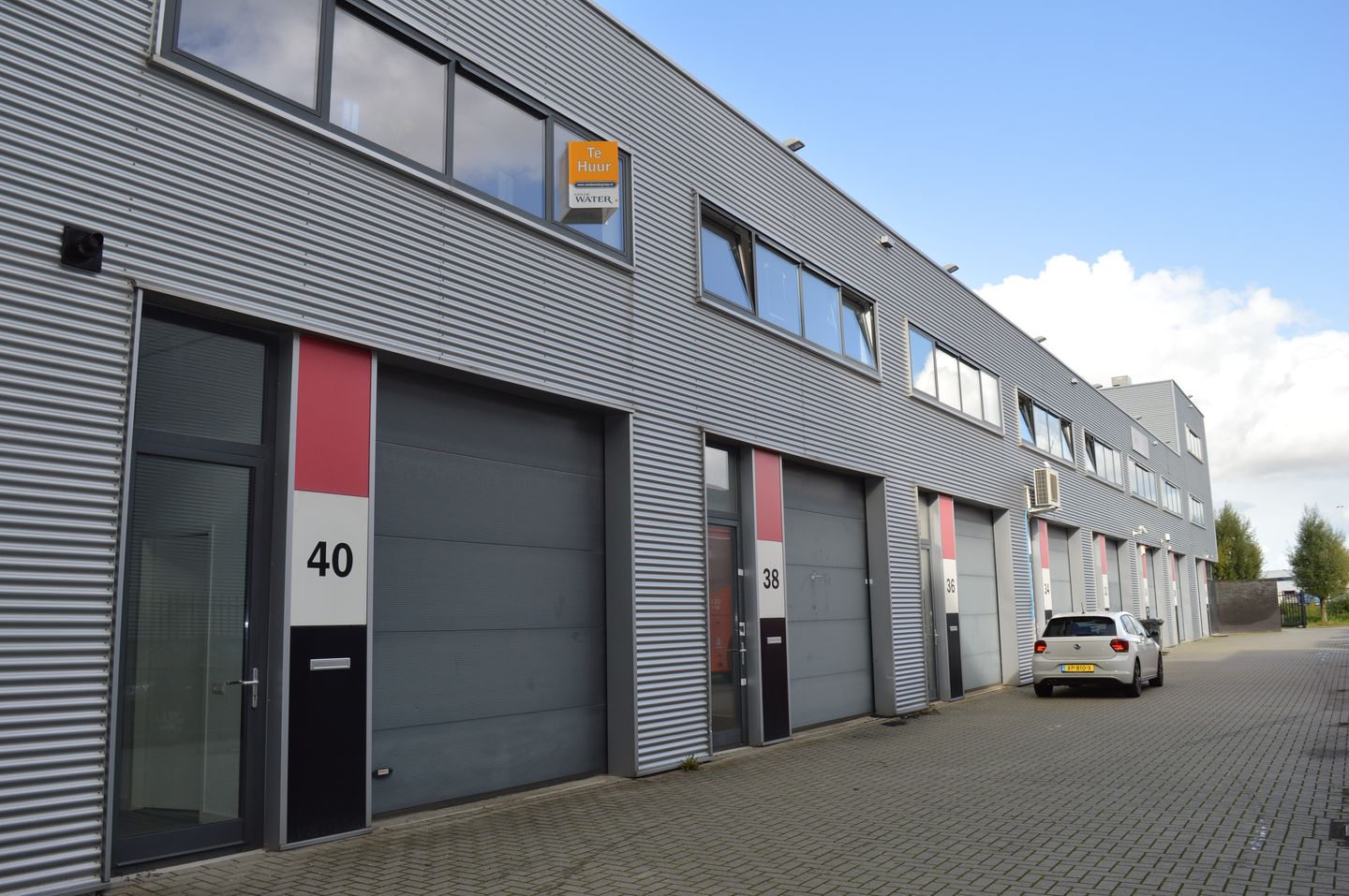 View photo 3 of Innovatiepark 40