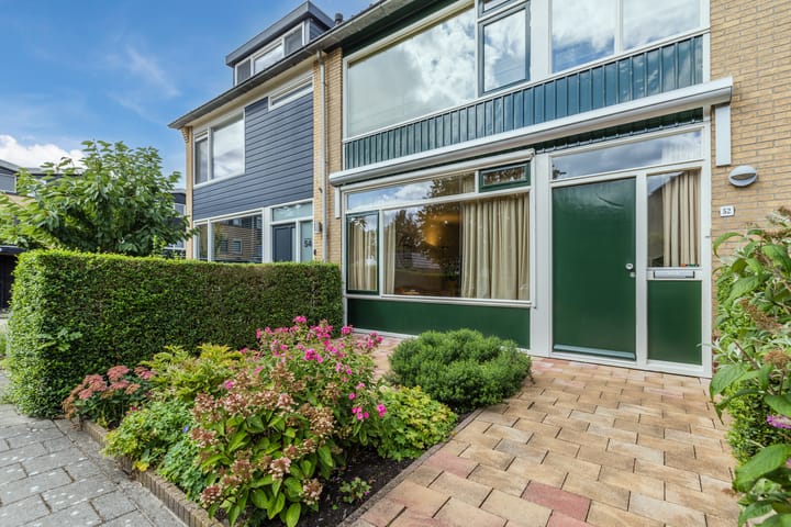 Tussenwoning te koop: Populierenhof 52, Bodegraven
