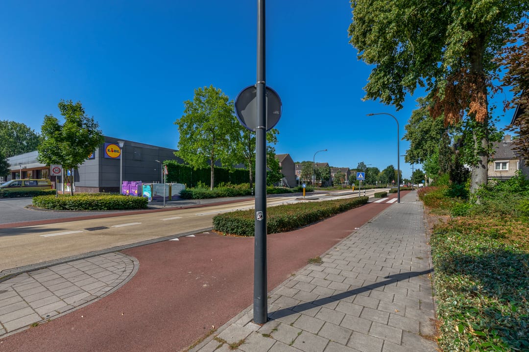 Photo 32 of Groen van Prinstererlaan 9
