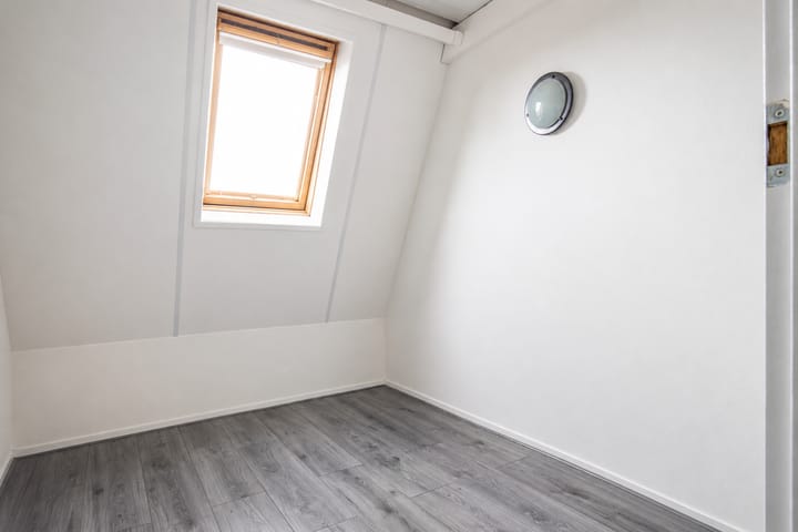 Tussenwoning te koop: Nieuwstraat 38, Genemuiden