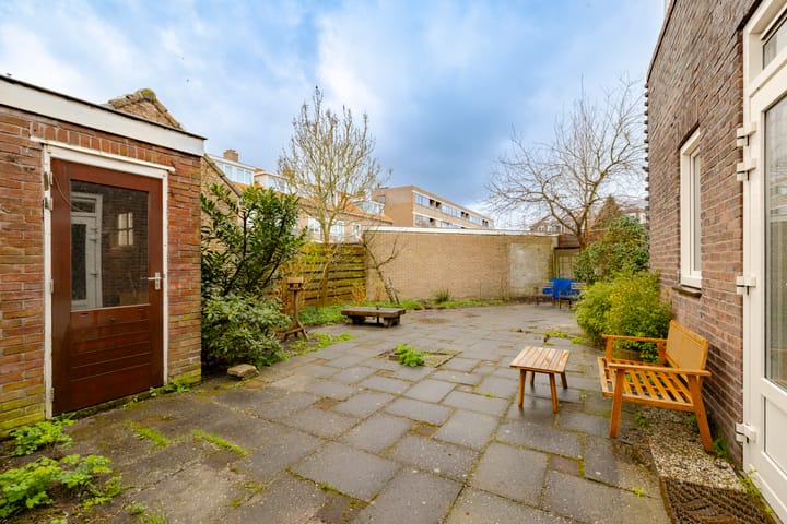 Tussenwoning te koop: Reijer Anslostraat 53, Haarlem