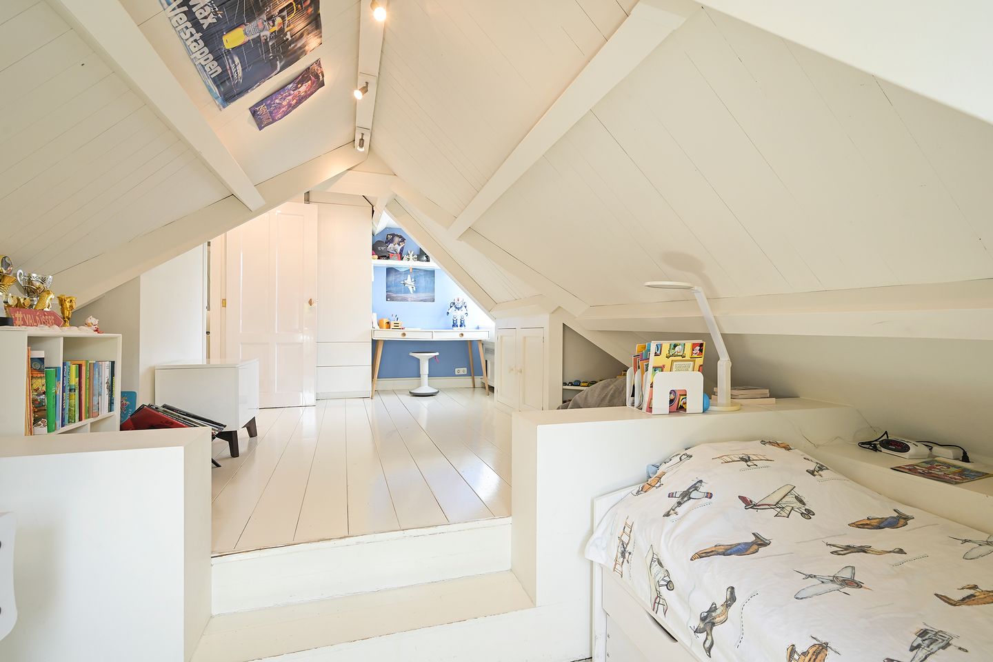 Foto 40 van Admiraal Helfrichlaan 2