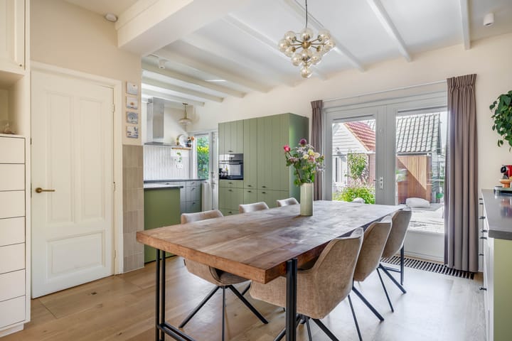 Vrijstaande woning te koop: Weiver 7, Westzaan