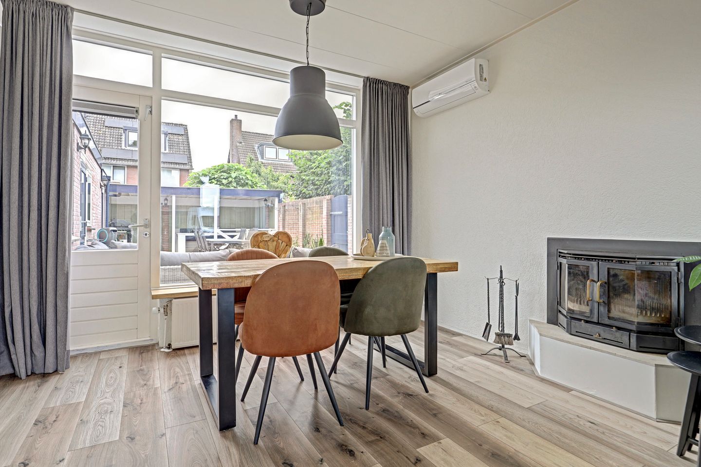 Photo 10 of Van Eedenstraat 15