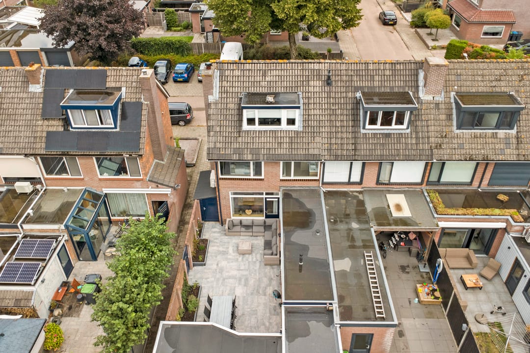 Photo 38 of Van Eedenstraat 15