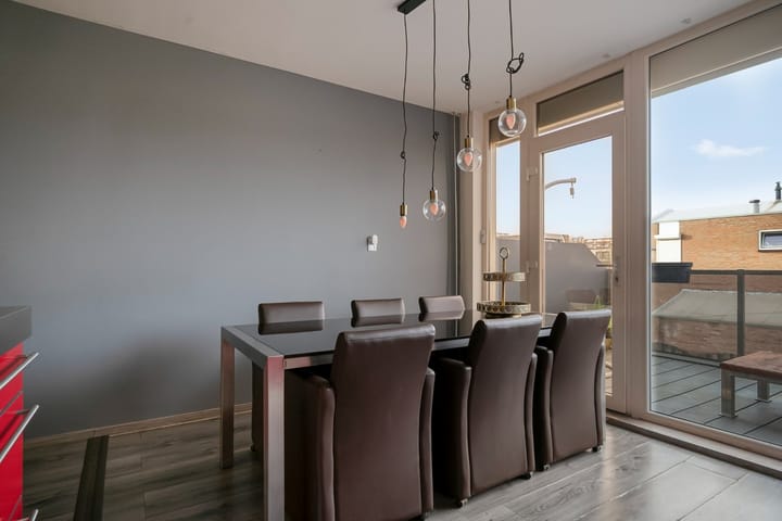 Tussenwoning te koop: Koebergstraat 59, Tilburg