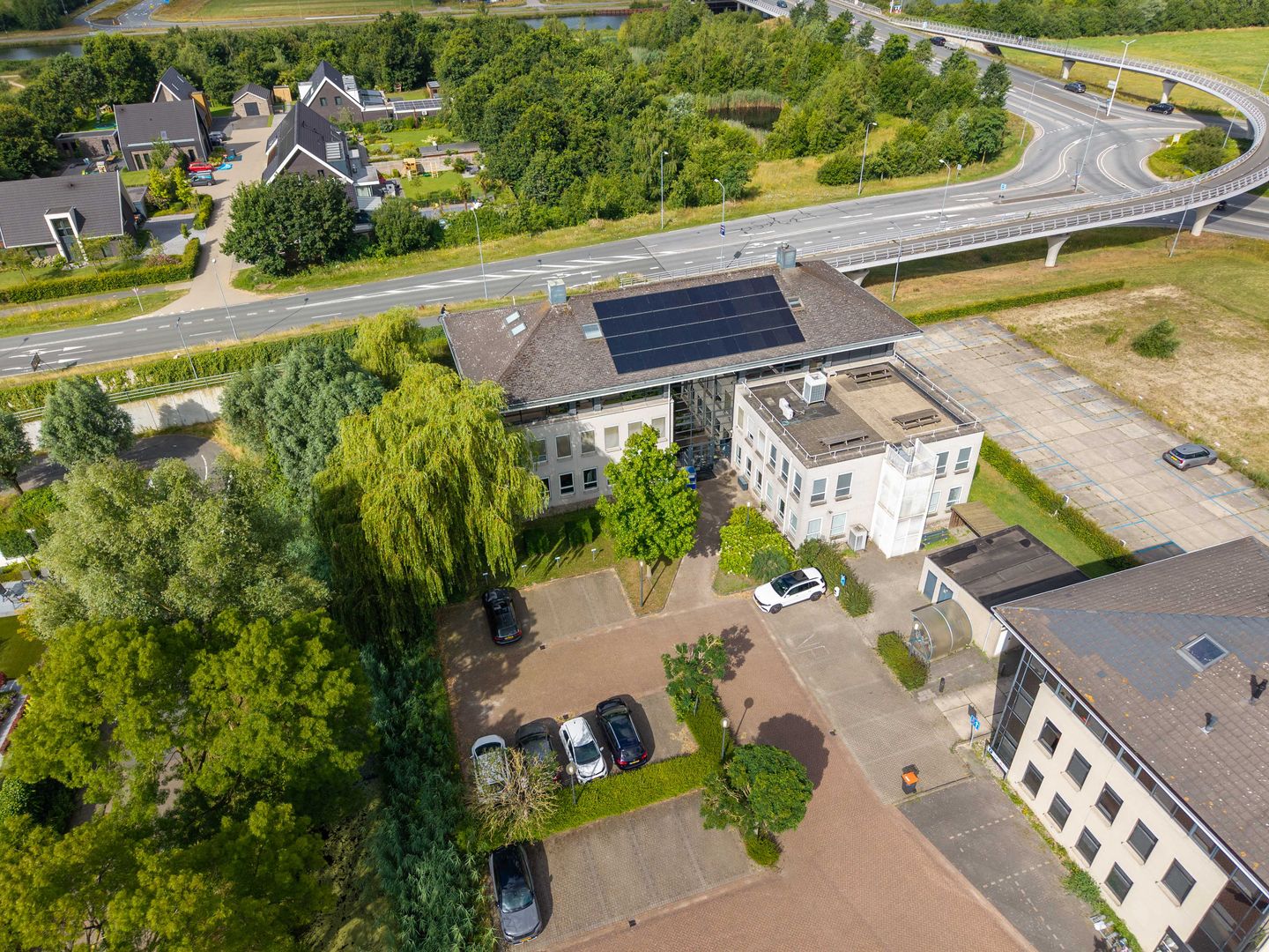 View photo 2 of Rietbeemdenborch 16