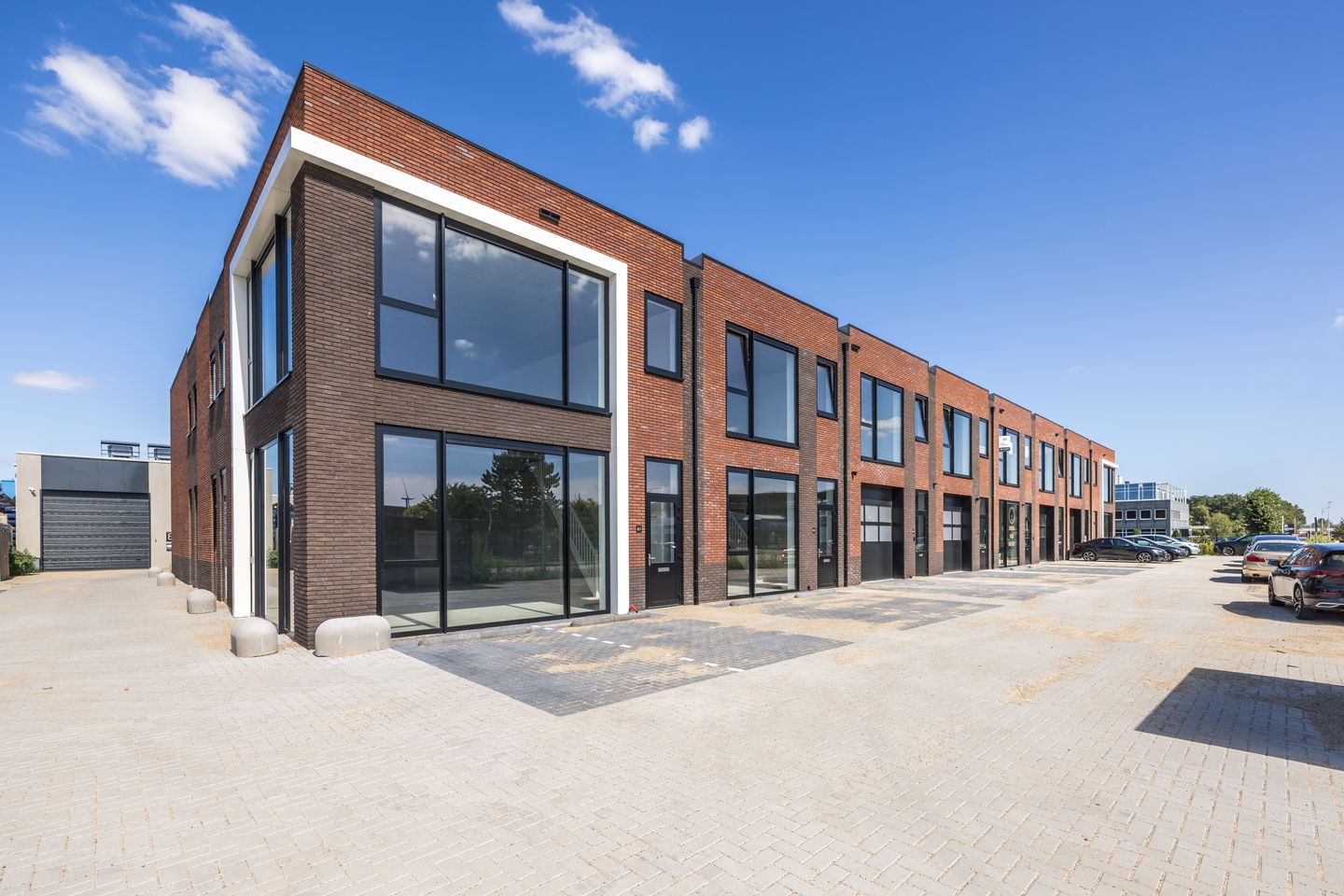 Bekijk foto 1 van Lange Dreef 8-2