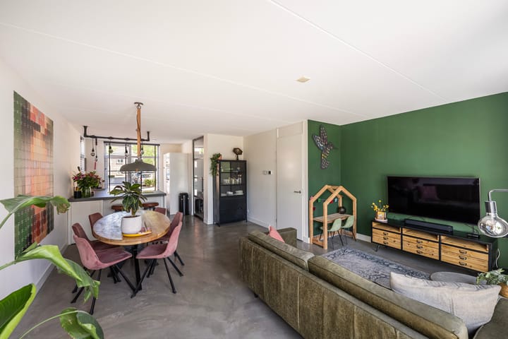 Hoekwoning te koop: Lijnbaan 93F, Zwolle