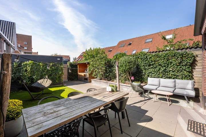 Hoekwoning te koop: Lijnbaan 93F, Zwolle