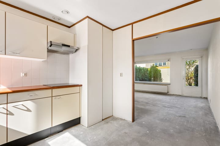 Tussenwoning te koop: Rimsky-Korssakovweg 165, Almere