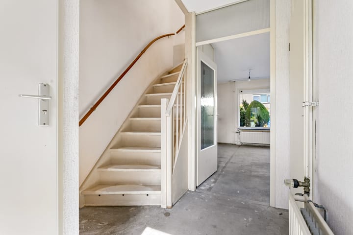 Tussenwoning te koop: Rimsky-Korssakovweg 165, Almere
