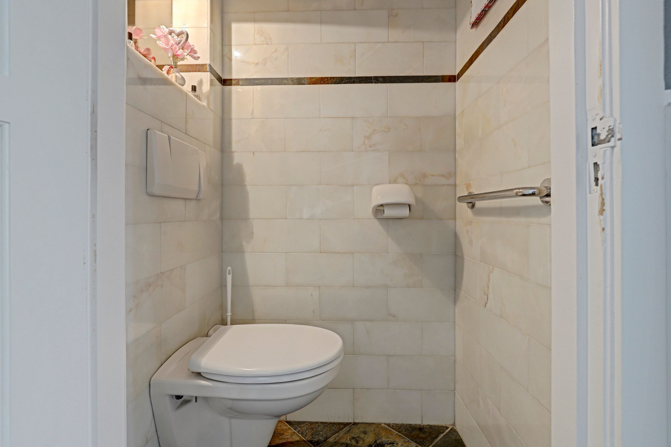 Photo 12 of J. van der Vegtstraat 34