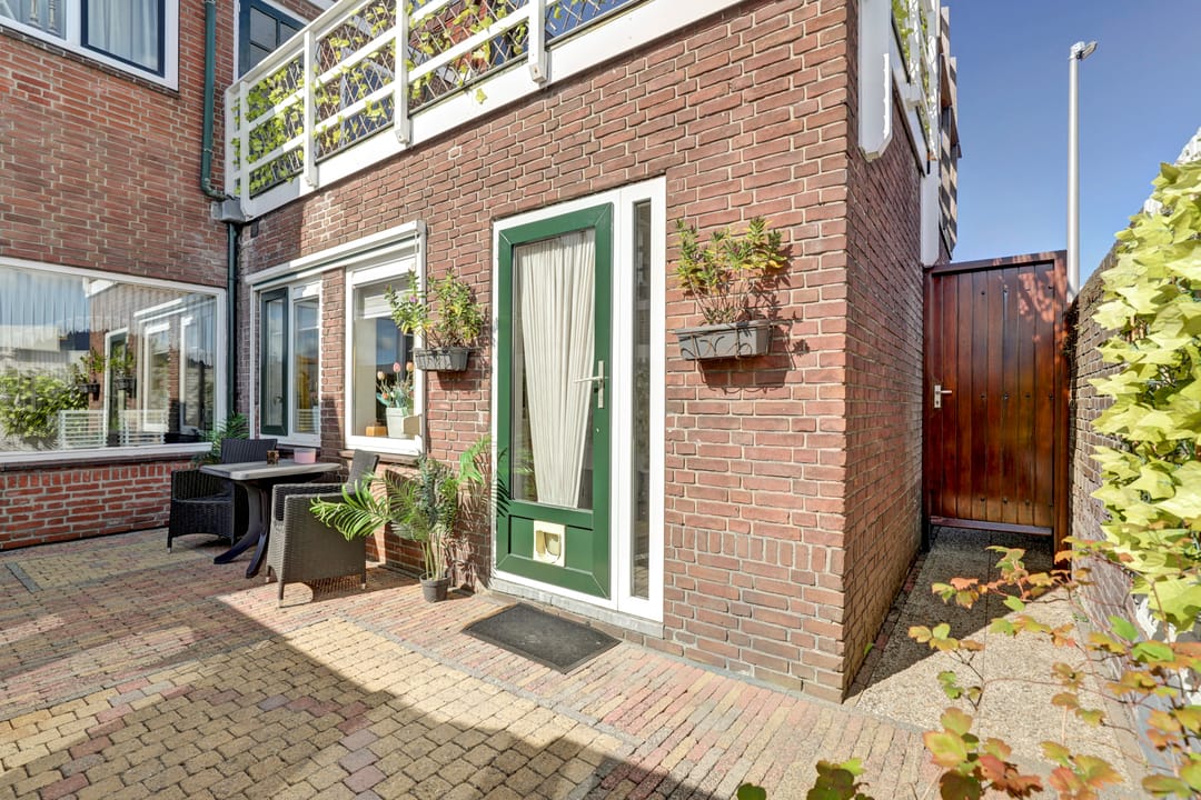 Photo 46 of J. van der Vegtstraat 34