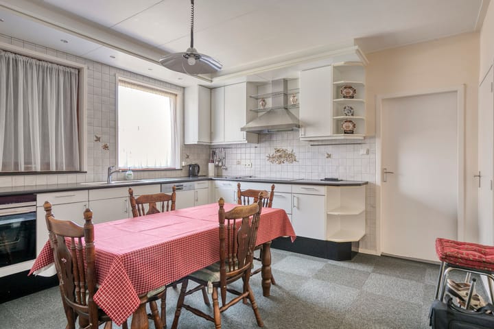 Vrijstaande woning te koop: Molenweg 12, Koewacht