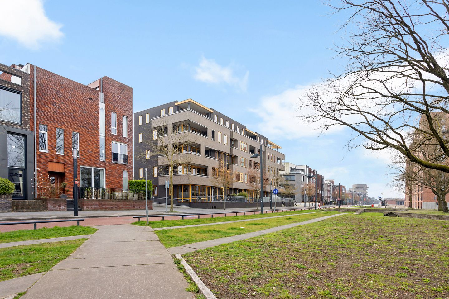 Foto 5 van Lonnekerspoorlaan 200-32