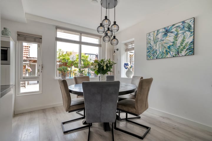 Hoekwoning te koop: Huetemate 17, Zwolle