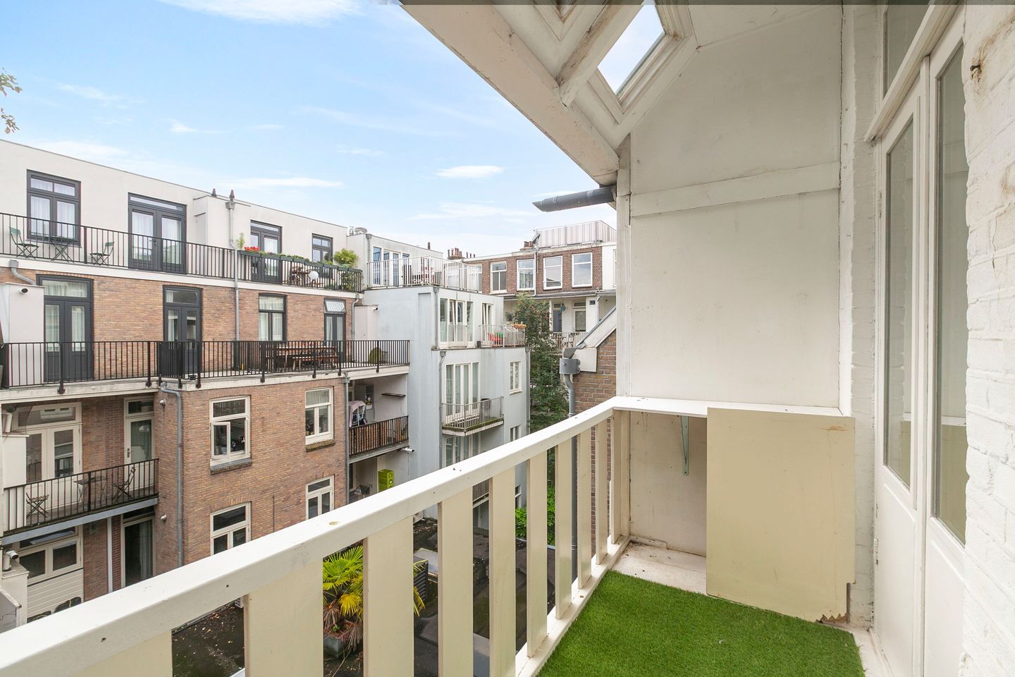 Foto 10 van Van Ostadestraat 282-3