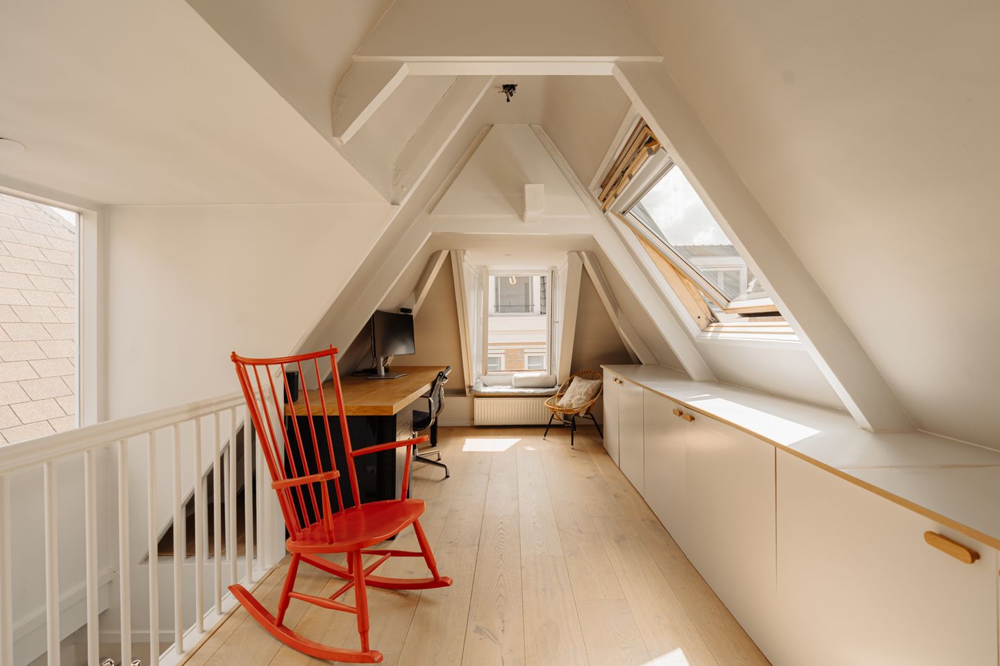 Foto 19 van Fokke Simonszstraat 69-2
