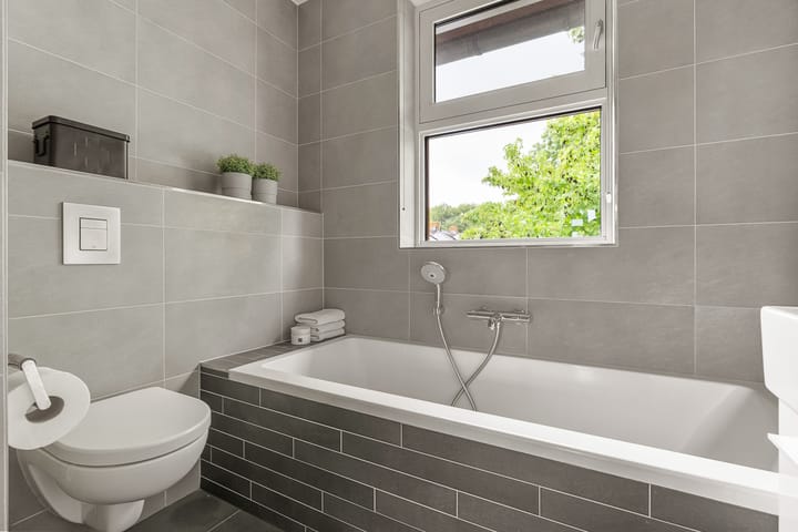 Tussenwoning te koop: Ds. Magendansstraat 12, Lexmond
