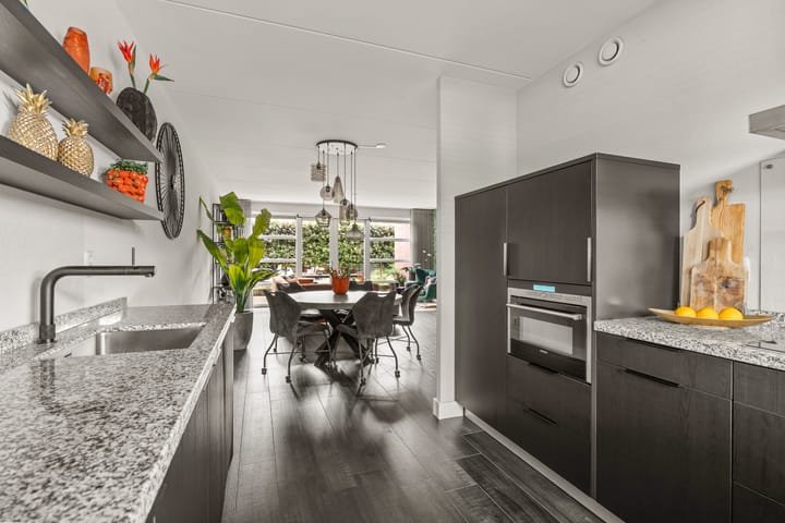 Tussenwoning te koop: Ds. Magendansstraat 12, Lexmond