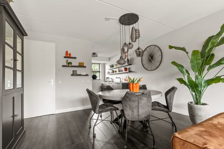 Tussenwoning te koop: Ds. Magendansstraat 12, Lexmond