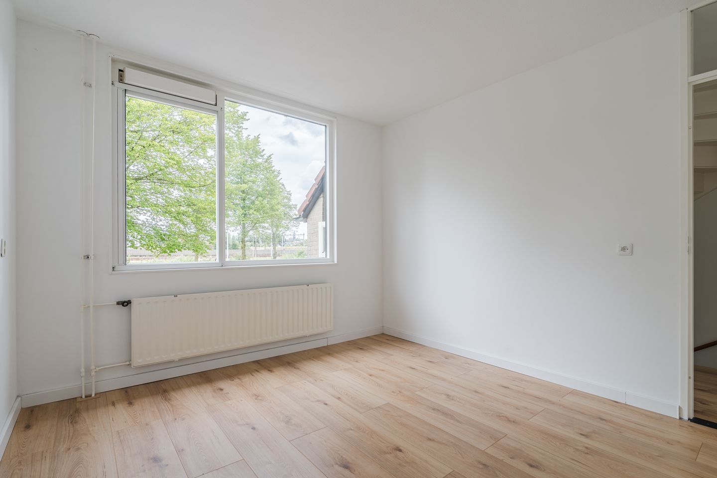 Photo 20 of Edamstraat 21