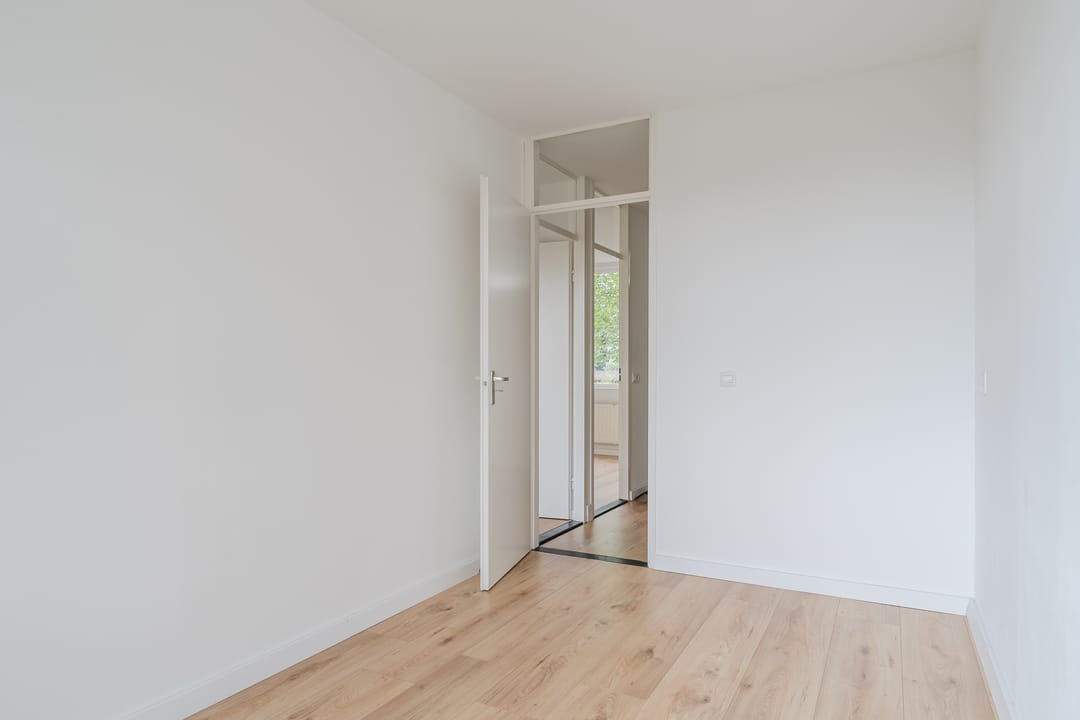 Photo 22 of Edamstraat 21